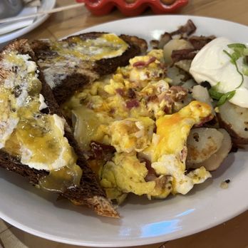 Jelly - The Wisco scrambler with marble toast and jam - New American Near Me - Denver, Colorado