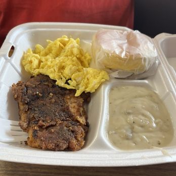 Country Barbeque - Tenderloin platter - Barbeque Near Me - Greensboro, North Carolina