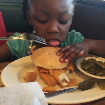 Lizard's Thicket - Fish sandwich! - Southern Near Me - Columbia, South Carolina Lizard's Thicket - Fish sandwich! - Southern Near Me - Columbia, South Carolina