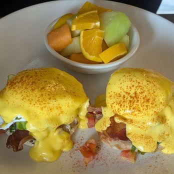 Taste Cafe - Eggs Benedict - Breakfast & Brunch Near Me - Half Moon Bay, California