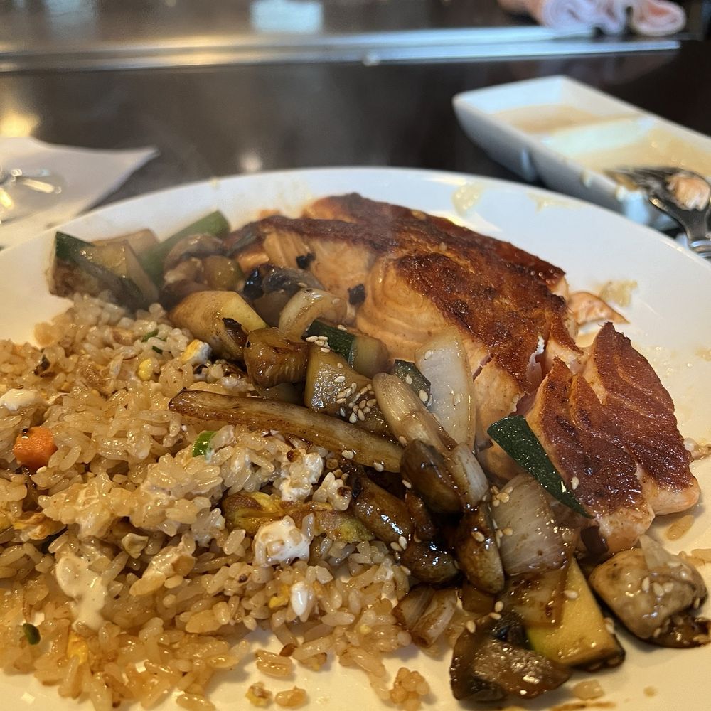 Salmon hibachi, vegetables and fried rice Salmon hibachi, vegetables and fried rice