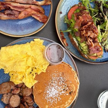 Soul Grind Coffee Roasters - Beach Breakfast Combo w/ bacon Bacon & Avocado Toast - Coffee & Tea Near Me - Pacifica, California Soul Grind Coffee Roasters - Beach Breakfast Combo w/ bacon Bacon & Avocado Toast - Coffee & Tea Near Me - Pacifica, California