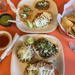 Tacosy Tortas Reyes
