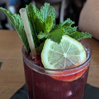 The Ravenous Pig - Gin and Jam April 226 - New American Near Me - Winter Park, Florida The Ravenous Pig - Gin and Jam April 226 - New American Near Me - Winter Park, Florida