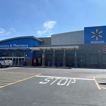 Walmart Supercenter - Grocery Near Me - Lockhart, Texas