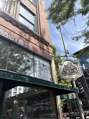 Auntie's Bookstore by null