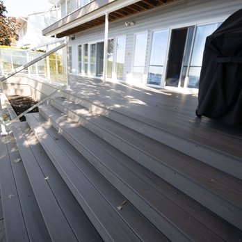 NorthCo Services - a deck with a grill on it - Siding Near Me - Ottawa, Ontario NorthCo Services - a deck with a grill on it - Siding Near Me - Ottawa, Ontario