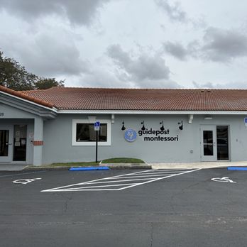Guidepost Montessori - Gear Lake - GP at Gear Lake - Child Care & Day Care Near Me - Orlando, Florida Guidepost Montessori - Gear Lake - GP at Gear Lake - Child Care & Day Care Near Me - Orlando, Florida