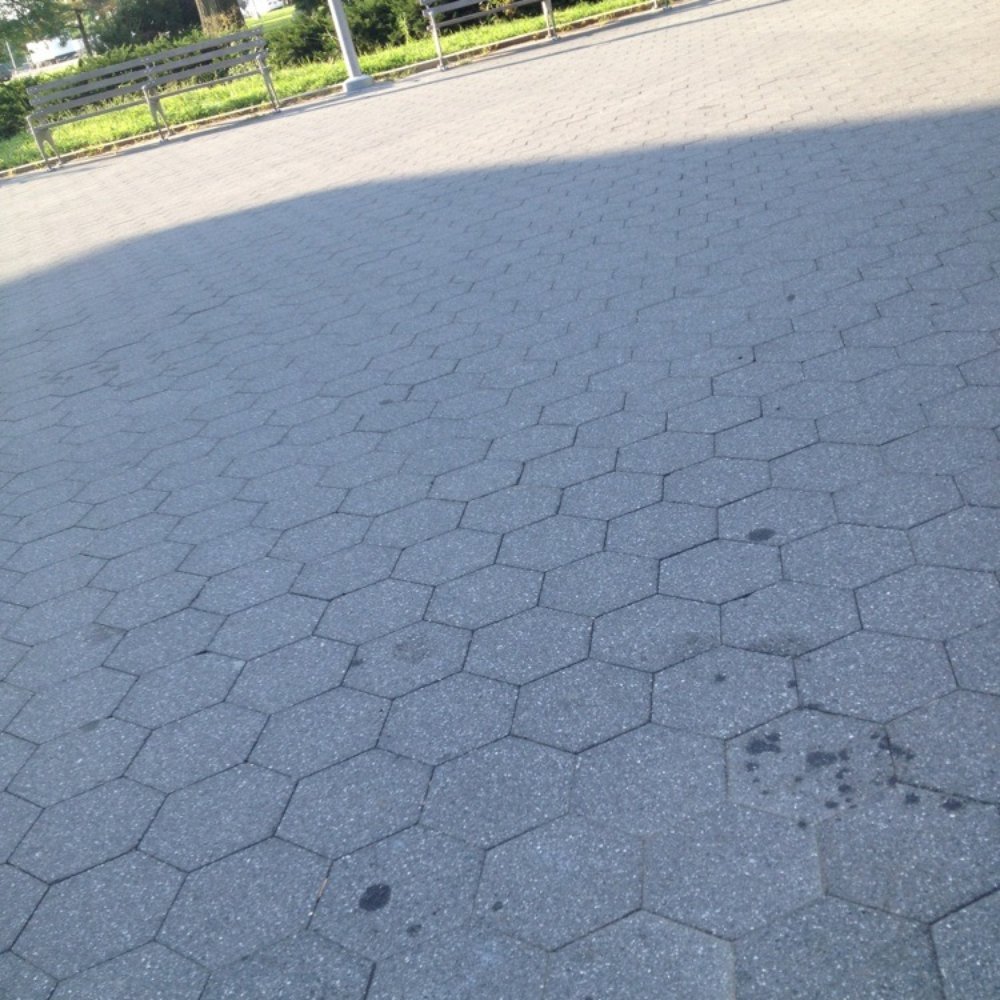 Flushing Meadows Corona Park Pool - Swimming Pools Near Me - Flushing, New York