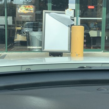 Einstein Bros. Bagels - "Curbside pick up sign" - Bagels Near Me - Hollywood, Florida