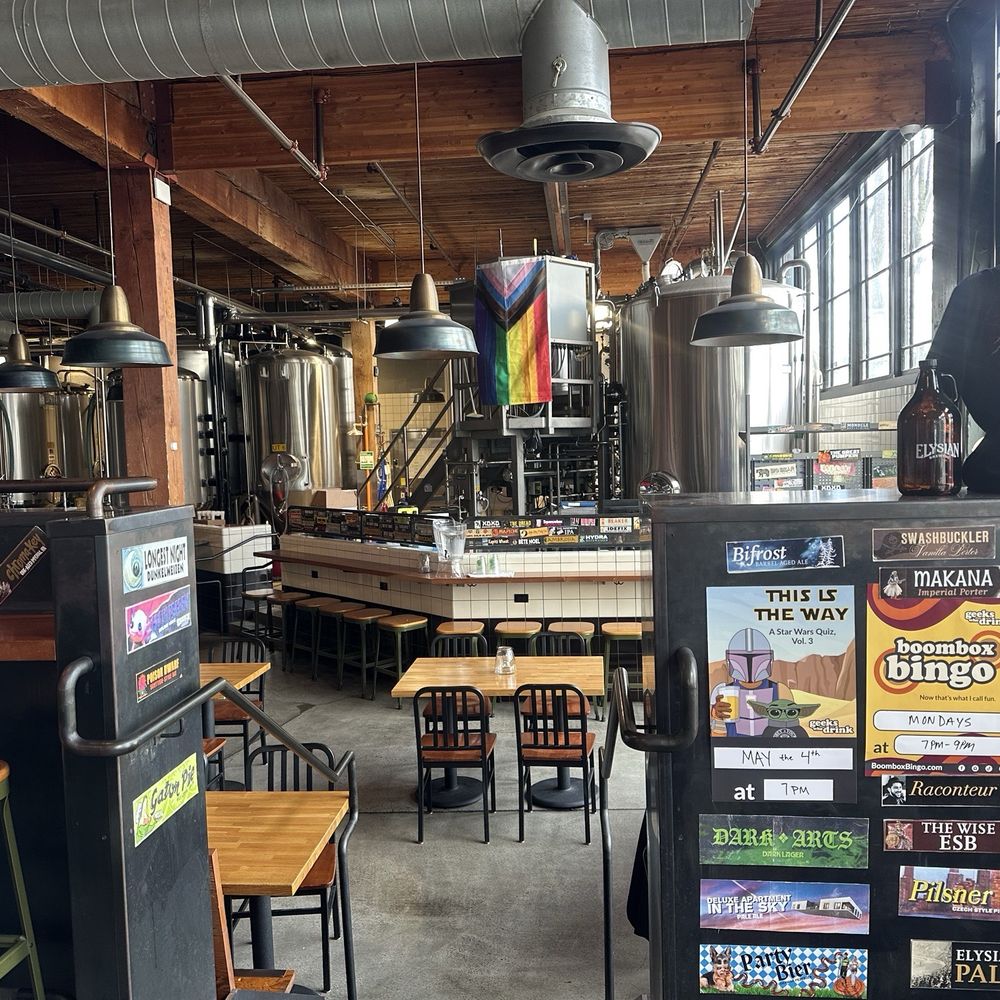 Elysian Brewing - Capitol Hill - Brewpubs Near Me - Seattle, Washington