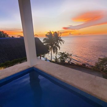 Bintana sa Paraiso - Hotels & Travel Near Me