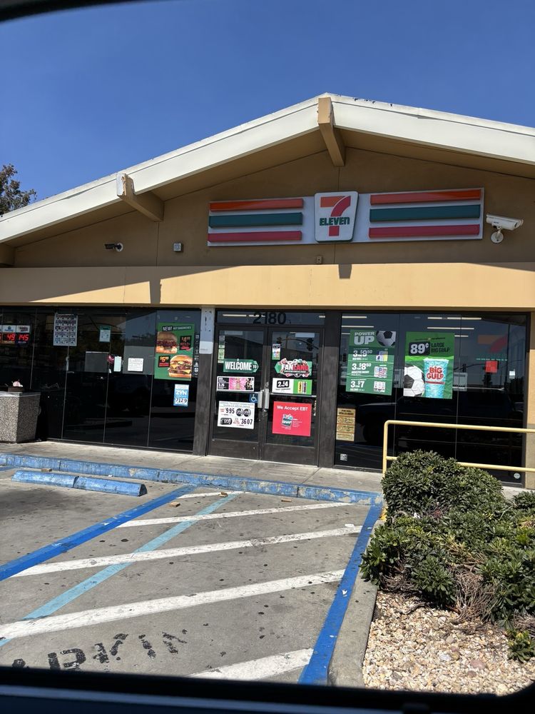 7-Eleven Logo