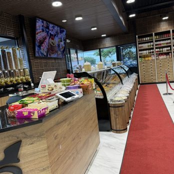 Royal Roastery - Ambience - Gelato Near Me - Richardson, Texas Royal Roastery - Ambience - Gelato Near Me - Richardson, Texas