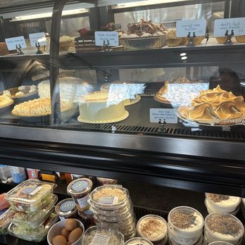 Flour Bakery + Cafe - Grab n go items & cakes/pies - Cafes Near Me - Boston, Massachusetts Flour Bakery + Cafe - Grab n go items & cakes/pies - Cafes Near Me - Boston, Massachusetts