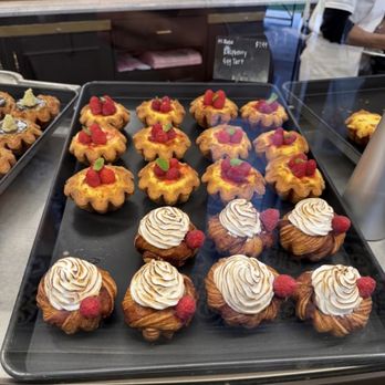 Hi Bake  - Bakeries Near Me - Beverly Hills, California