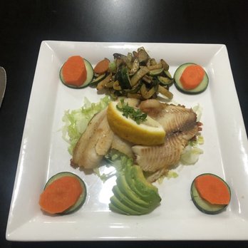 Cocuyo’s Restaurant - Healthy fish, grilled fish on a bed of fresh salad - Mexican Near Me - Soledad, California
