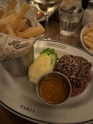 Café Mademoiselle by null