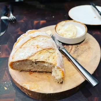 Sidecut Steakhouse - Bread and herb butter - Steakhouses Near Me - Whistler, British Columbia