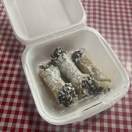 Cannoli