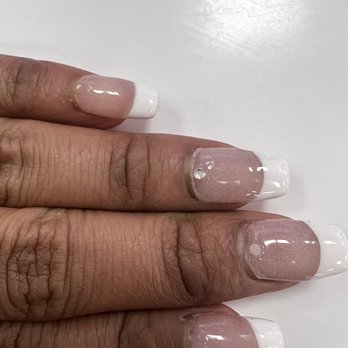 Tommy Barber & Nail Spa - Nail - Nail Technicians Near Me - Everett, Washington Tommy Barber & Nail Spa - Nail - Nail Technicians Near Me - Everett, Washington