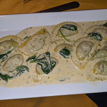 Fratelli - Spinach ravioli - Italian Near Me - Alexandria, Virginia Fratelli - Spinach ravioli - Italian Near Me - Alexandria, Virginia