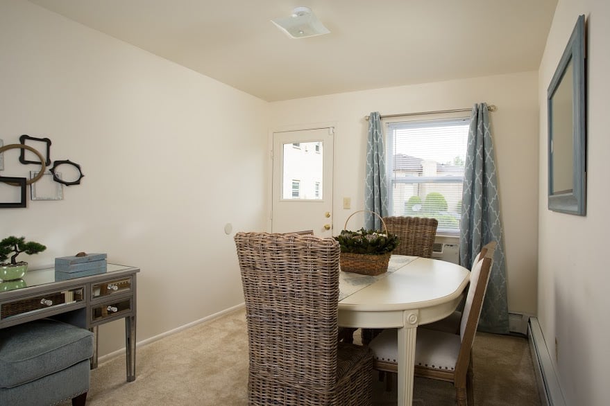 MANSFIELD VILLAGE GARDEN APARTMENTS Updated September 2024 17