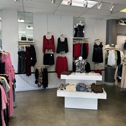 Rose's Fashions - Inside