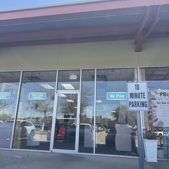 The UPS Store - Shipping Centers Near Me - Georgetown, Texas