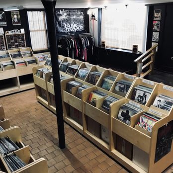 Meteor Gem - Vinyl Records Near Me - Chicago, Illinois