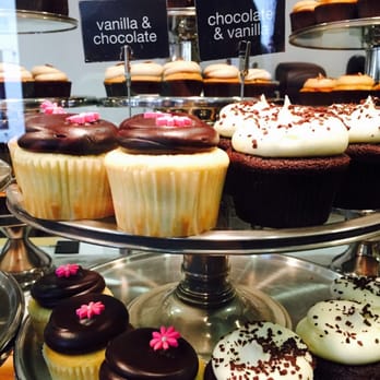 Georgetown Cupcake - Cupcakes Near Me - Washington, DC, District of Columbia Georgetown Cupcake - Cupcakes Near Me - Washington, DC, District of Columbia