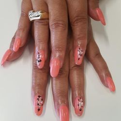 Phoenix Nails and Spa