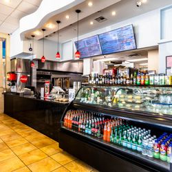 George's Greek Cuisine - Front Counter