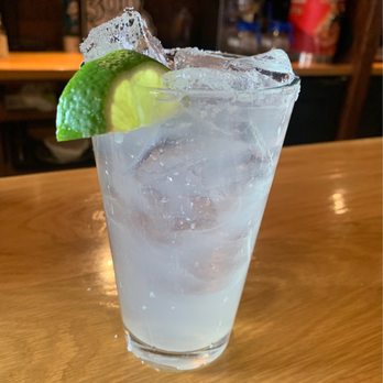 Tin Kitchen - Barbeque Near Me - Weston, Missouri