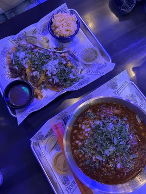 LA BODEGA TACO BAR #3 by null