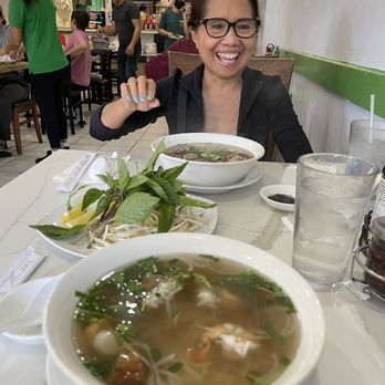 Pho Que Huong - Pho with the wife - Vietnamese Near Me - Honolulu, Hawaii