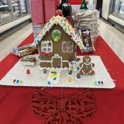 Commissary  - Christmas at the commissary awe