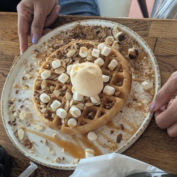 Madres Brunch - flaming b-day dessert - Breakfast & Brunch Near Me - Long Beach, California