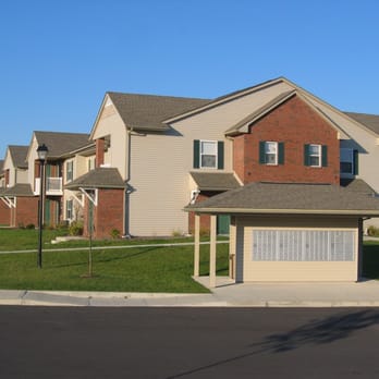 Arbors at Water's Edge Apartments - Apartments Near Me - Columbus, Indiana Arbors at Water's Edge Apartments - Apartments Near Me - Columbus, Indiana