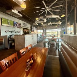 Union Grill & Tap - Inside restaurant looking towards bar - 9/1/26