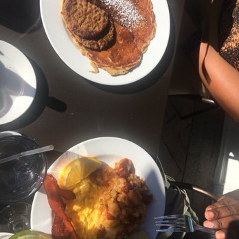 Famous Toastery - Breakfast & Brunch Near Me - Charlotte, North Carolina