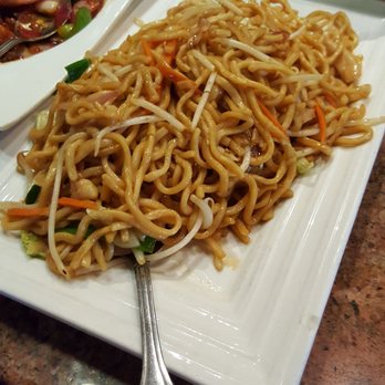 Genghix - Chow mein - Sushi Bars Near Me - Castro Valley, California