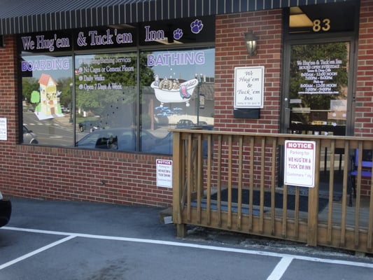 WE HUG’EM & TUCK’EM INN - Updated January 2025 - 14 Photos & 11 Reviews