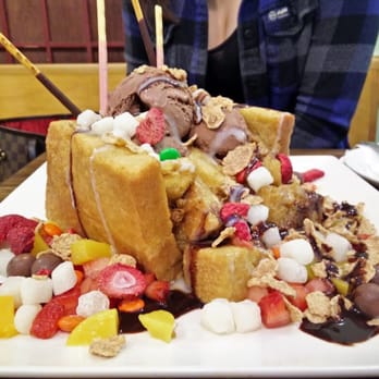 Double Chin Modern Asian Restaurant - Muddy madness cube toast - Asian Fusion Near Me - Boston, Massachusetts Double Chin Modern Asian Restaurant - Muddy madness cube toast - Asian Fusion Near Me - Boston, Massachusetts