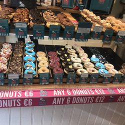 Sticky Fingers - Donut display
