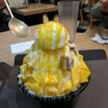 Sulmida Dessert Cafe - mango! love the almond ear touch although i like injeolmi more - Desserts Near Me - Burnaby, British Columbia Sulmida Dessert Cafe - mango! love the almond ear touch although i like injeolmi more - Desserts Near Me - Burnaby, British Columbia
