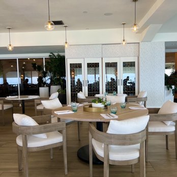 Larsen - Indoor Seating - Cocktail Bars Near Me - Laguna Beach, California
