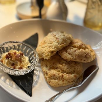 Boston House - Cheddar bacon biscuits - Landmarks & Historical Buildings Near Me - Fort Pierce, Florida