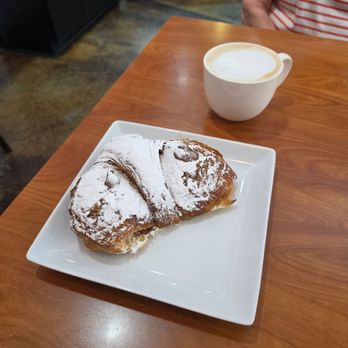 Dolce Caffe - Chocolate croissant - Breakfast & Brunch Near Me - Reno, Nevada