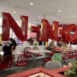 In-N-Out Burger - Inside